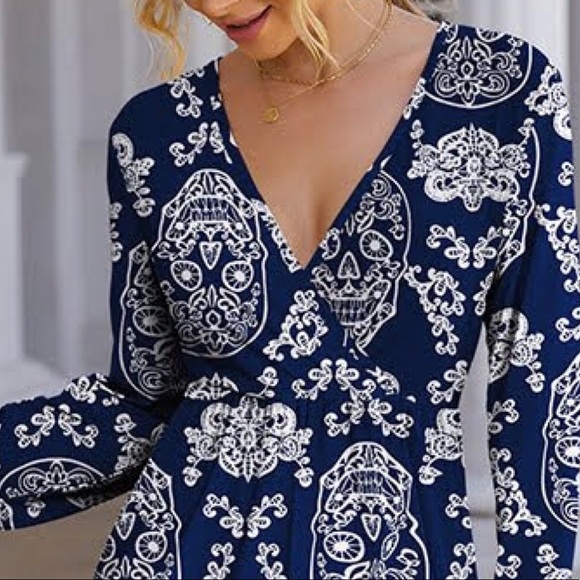 Sugar Skull & Floral Print Mini Dress - Picture 4 of 5